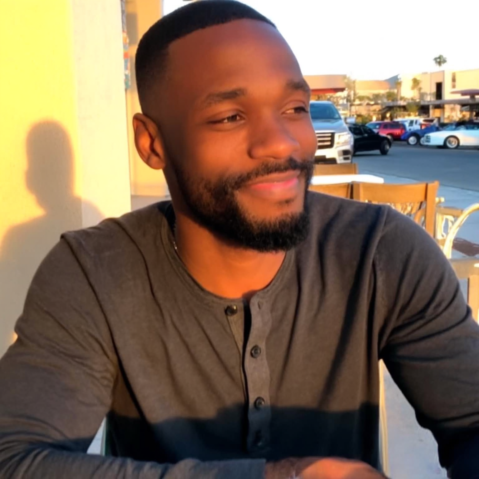 Darnell Sutton, Finance Analyst